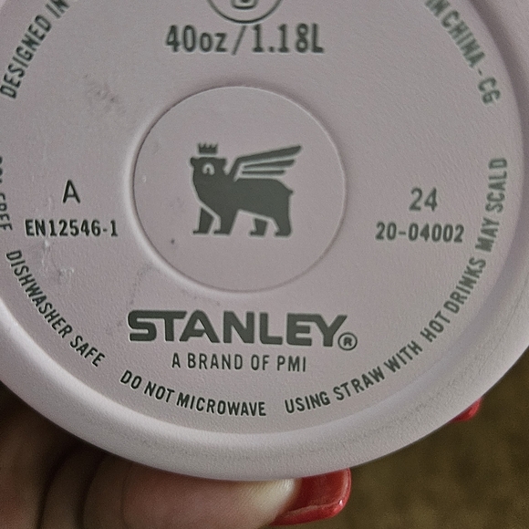 Stanley Pink Quencher H2.0 Tumbler - Picture 3 of 7